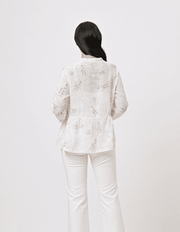 Daisy White Ramie Blouse - Image 5