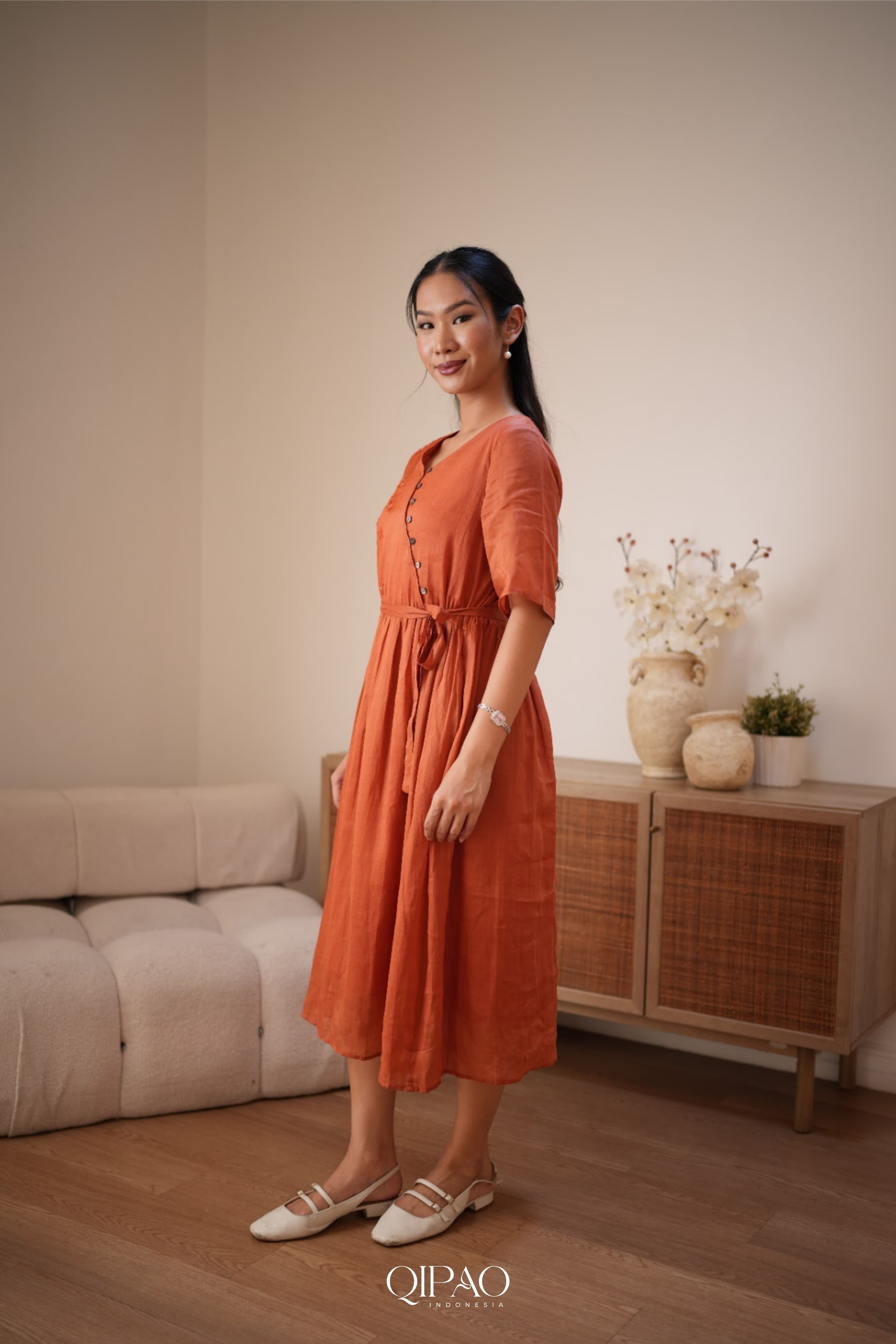Meilin Scarlet Red Embroidered Dress - 2